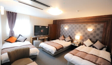 GROUP ROOM