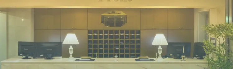 フロント
