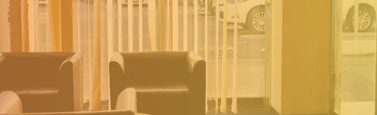 フロント