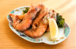 甑島産タカエビの素揚げ