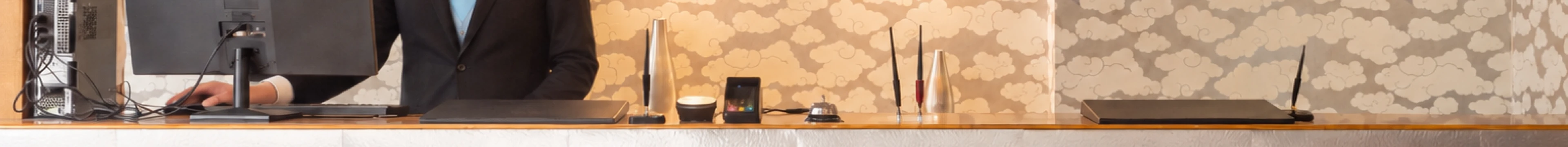 フロント