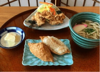 鶏の唐揚げ定食